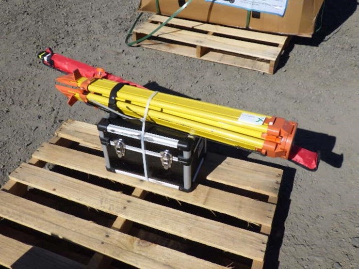 future-laser-level-image-1