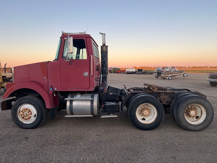 1989-white-gmc-day-cab-image-8