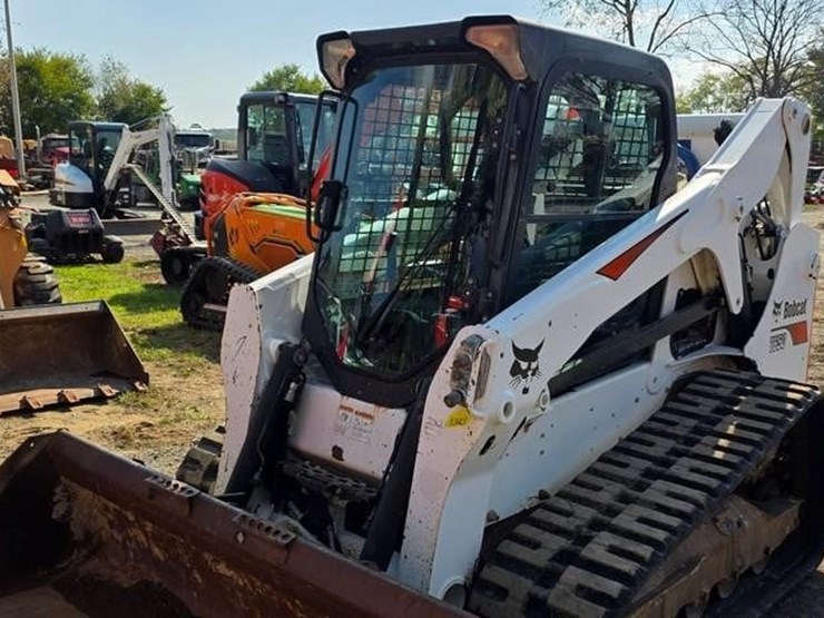 2019-bobcat-t650-image-35