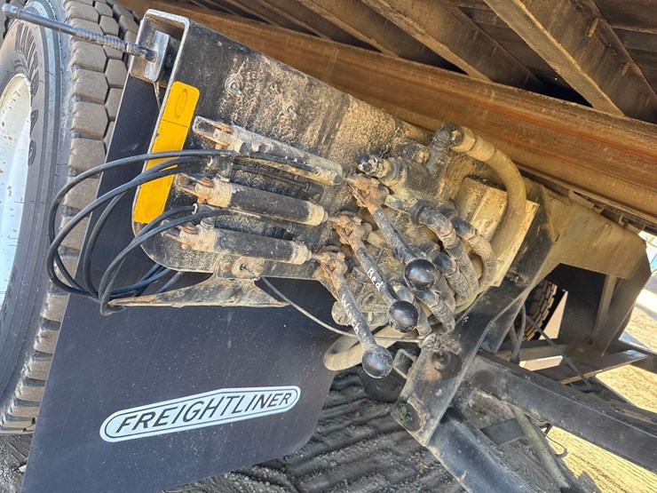 2006-caterpillar-c7-image-16