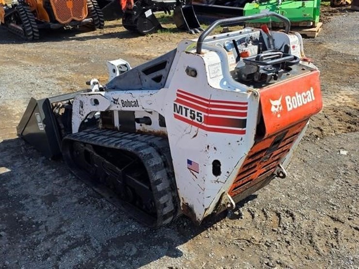 2014-bobcat-mt55-image-4