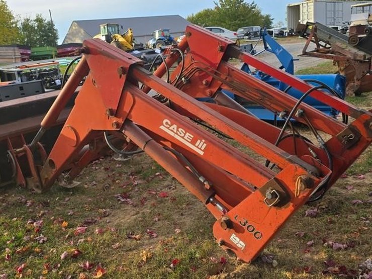 case-ih-l300-image-4