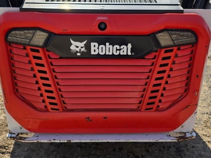 2020-bobcat-s76-image-19