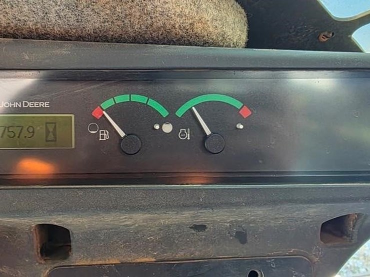 2018-deere-331g-image-64