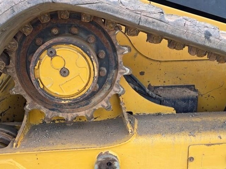 2019-caterpillar-299d2-xhp-image-16
