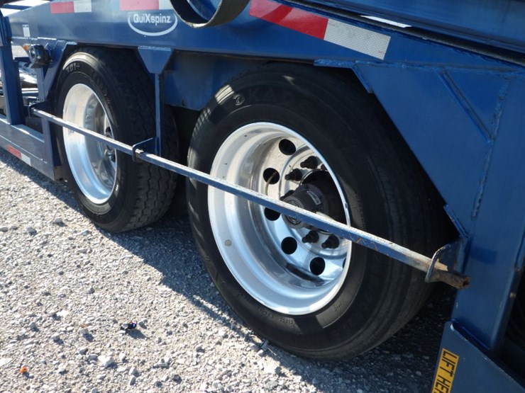 2021-peterbilt-389-image-16