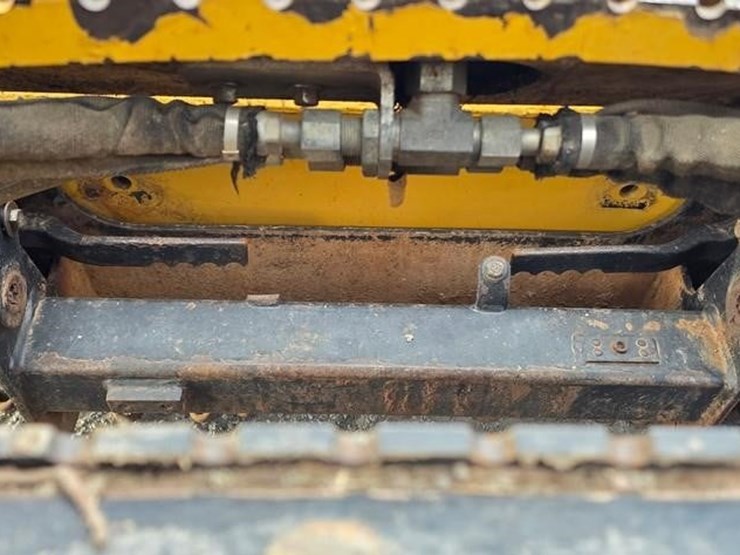2019-caterpillar-299d2-xhp-image-58