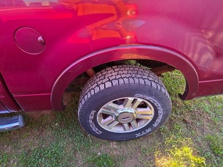 2005-ford-f150-xlt-image-12