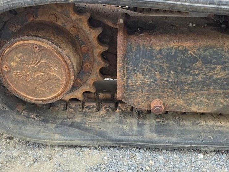 2009-bobcat-425-image-27