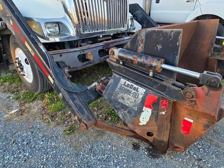 2006-international-durastar-4300-image-28