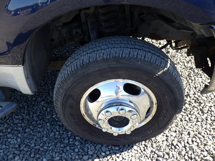 2006-ford-f350-image-11