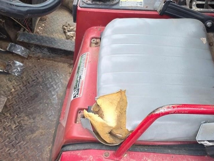 toro-workman-3200-image-34
