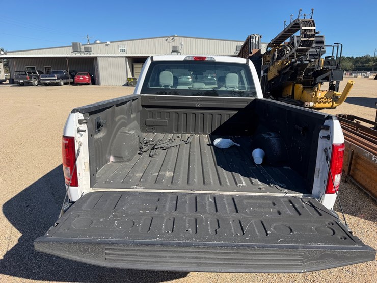 2016-ford-f150-image-5