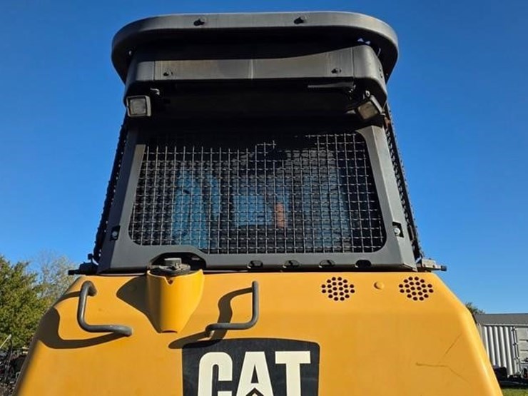 2009-caterpillar-d6k-xl-image-27