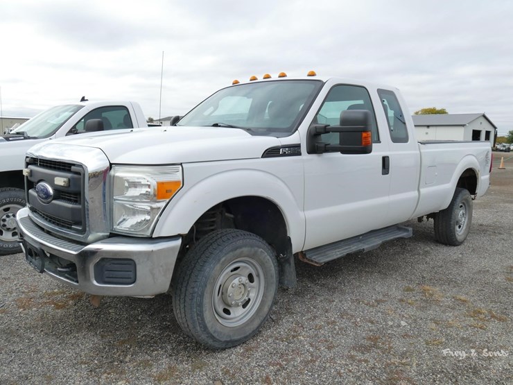 2015-ford-f250-image-1