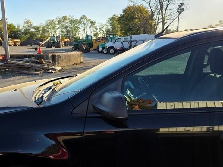 2011-ford-edge-se-image-21