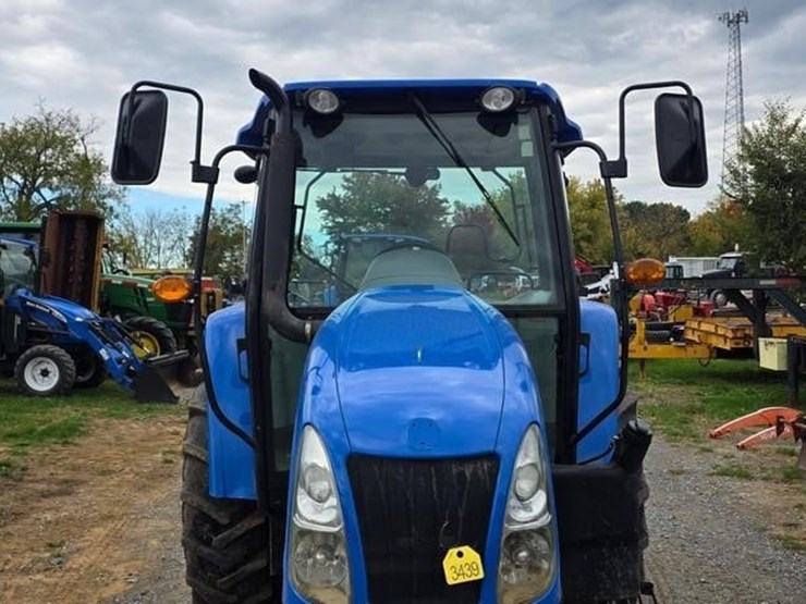 new-holland-t5040-image-37