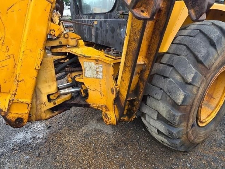 deere-710b-image-17