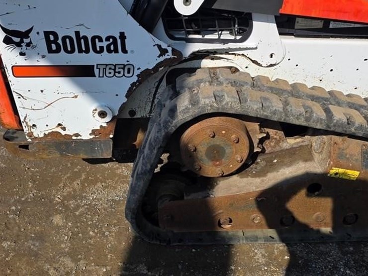 2016-bobcat-t650-image-15