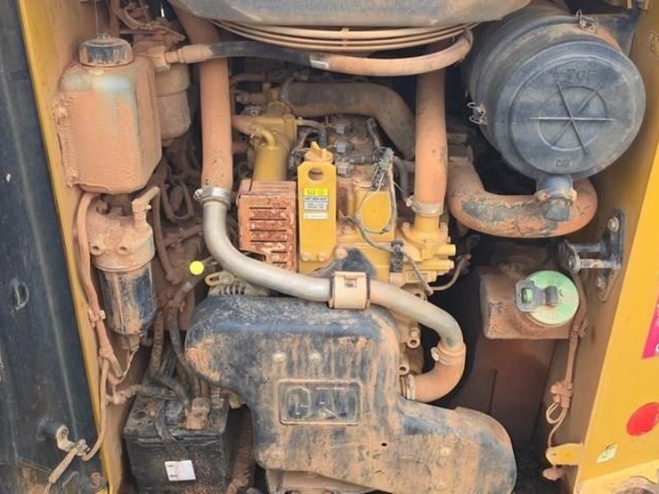 caterpillar-259d-image-38