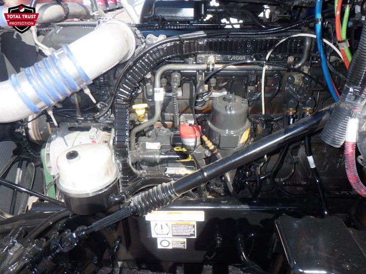 2020-peterbilt-579-image-23