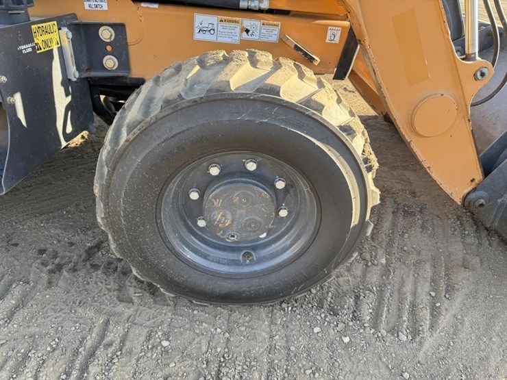 2019-case-570n-ep-skip-loader-image-43