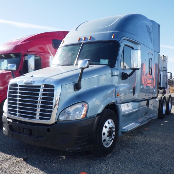 2016 FREIGHTLINER CASCADIA 125 EVOLUTION