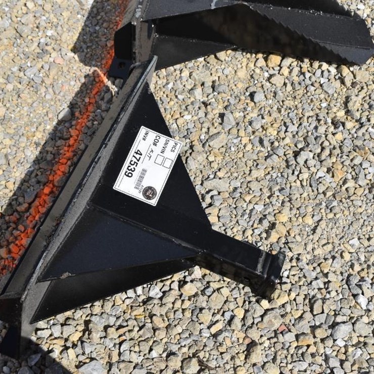 KIT CONTAINERS MINI SKID STEER TREE SPADE ATTACHMENT 47539