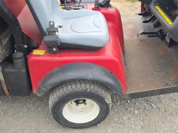 toro-workman-3200-image-9