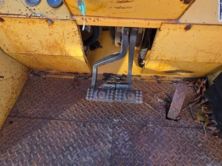 1999-deere-486e-image-46
