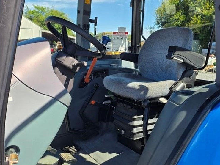 new-holland-tl80a-image-46