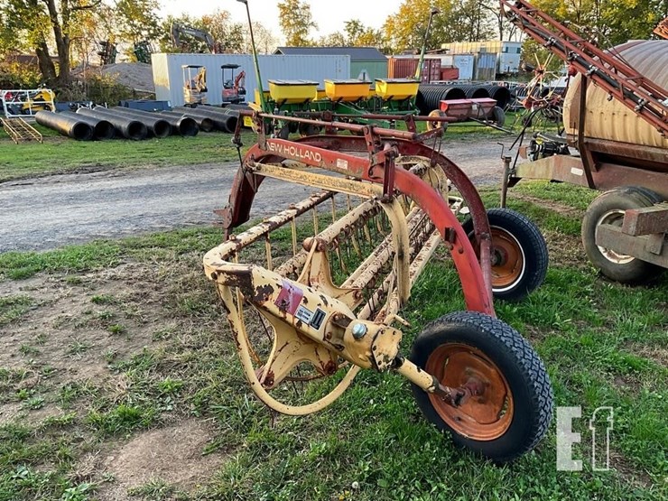 new-holland-rolabar-258-image-3