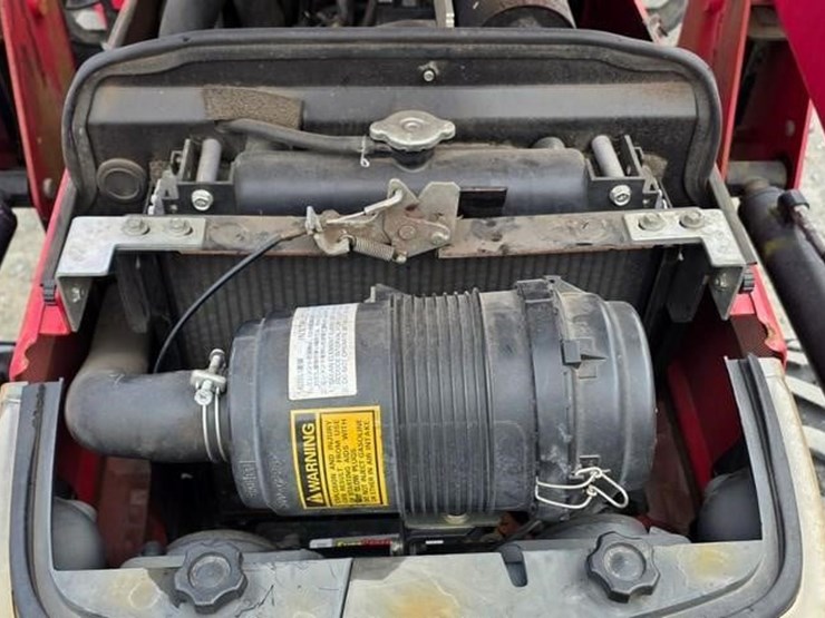 mahindra-1526-image-33