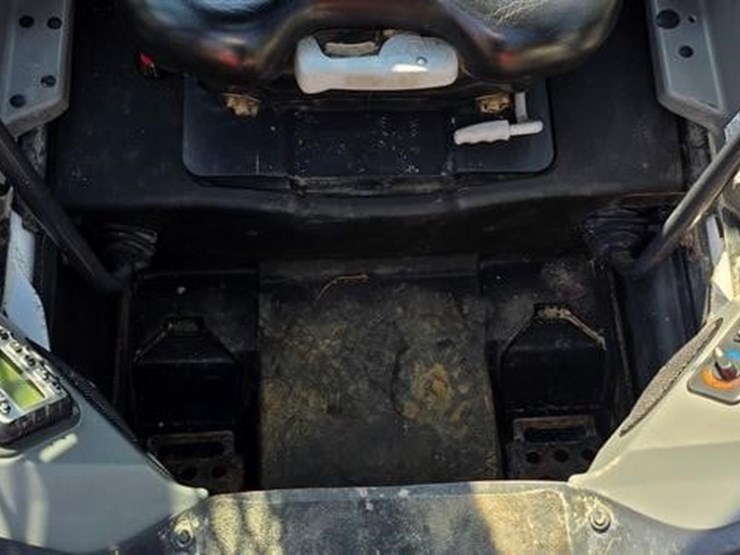 2019-bobcat-t650-image-45