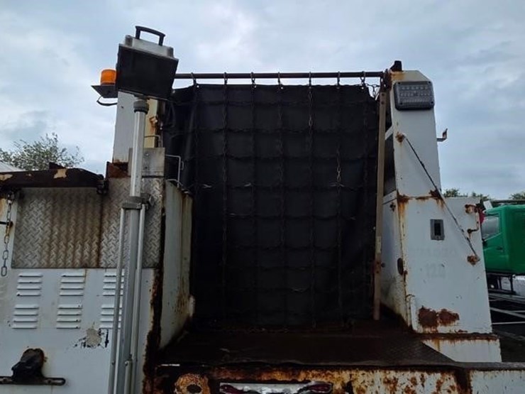 2007-gmc-topkick-c8500-image-20