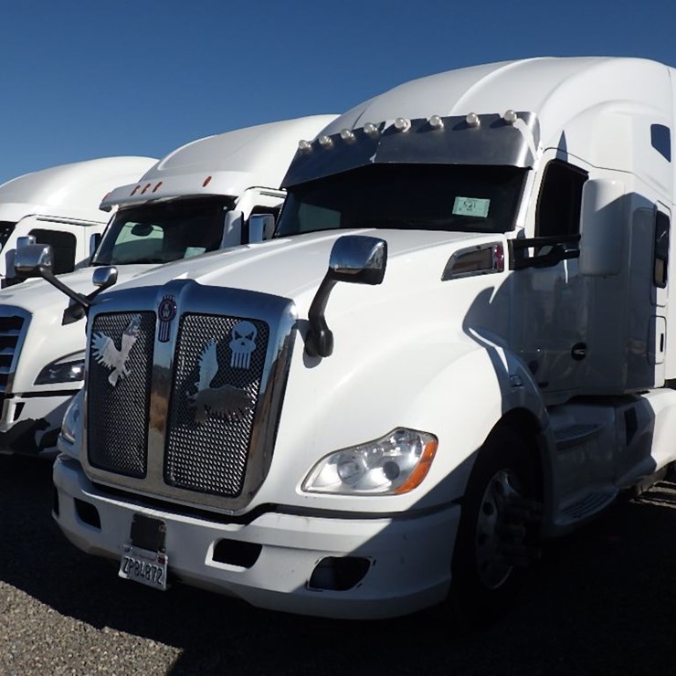 2021 KENWORTH T680