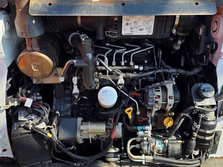 2016-bobcat-t650-image-41