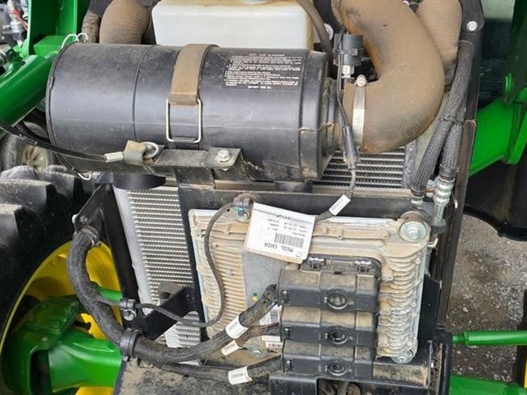 2016-john-deere-5065e-image-40
