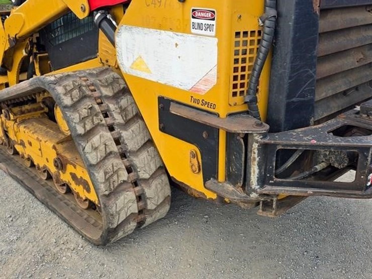 2019-caterpillar-299d2-xhp-image-21