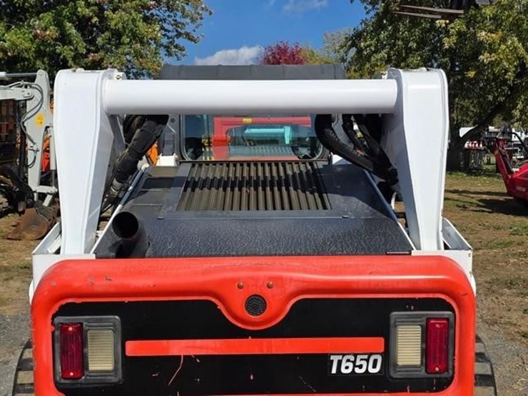 2019-bobcat-t650-image-21
