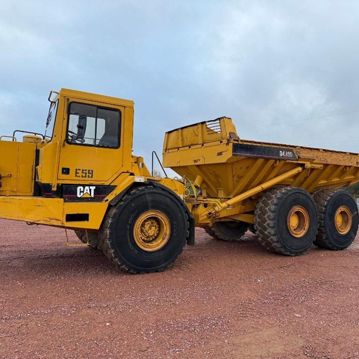 1993 CATERPILLAR D400D