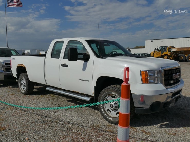 2013-gmc-2500hd-image-1