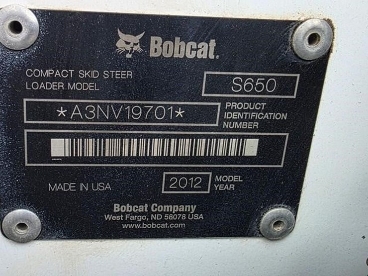 2012-bobcat-s650-image-5