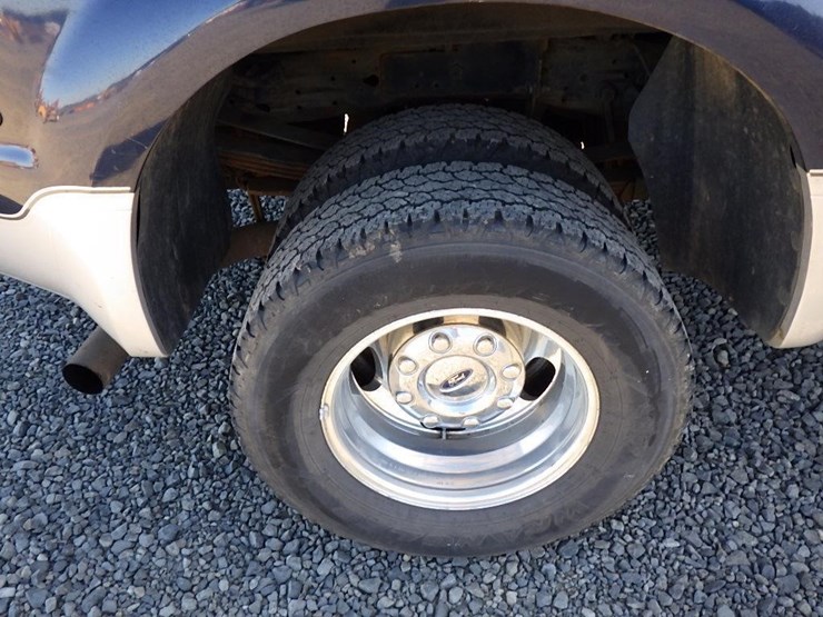 2006-ford-f350-image-12