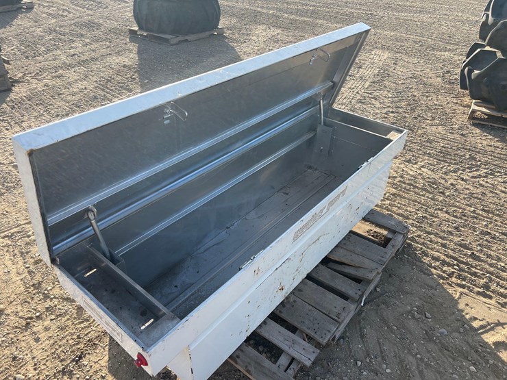 weather-guard-tool-box-image-4