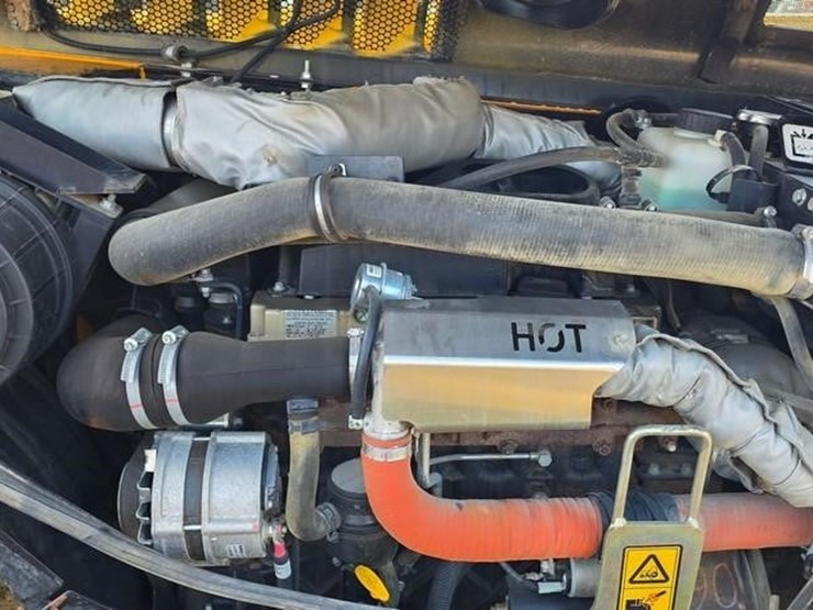 2018-jcb-505-20tc-image-40