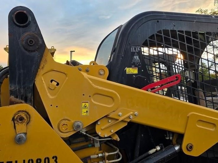caterpillar-259d-image-15