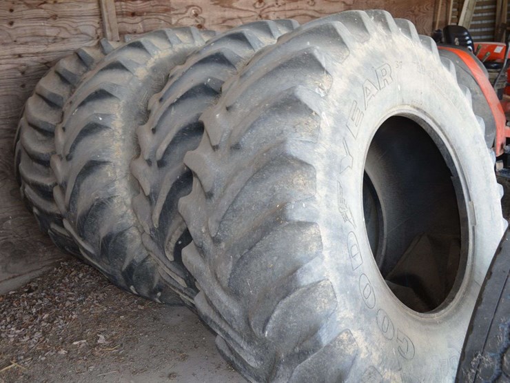 (4)-24.5r32-tires-image-1
