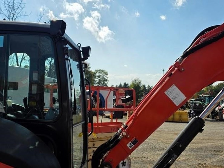 2018-kubota-u55-4-image-32