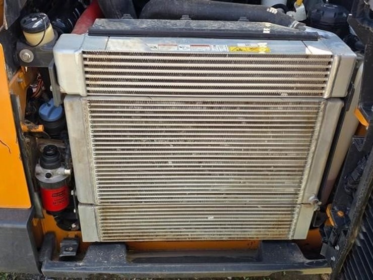 2022-case-tv450b-image-41